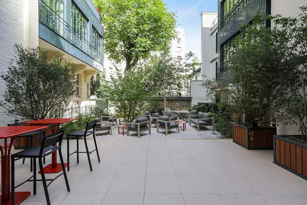 Aparthotel Mode 4*